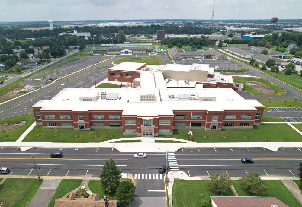 Everett Meredith Middle